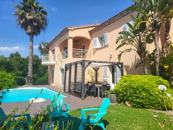 CHARMANTE VILLA T8 PORTICCIO AVEC PISCINE - VUE MER  Grosseto-Prugna (20128)