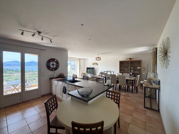 CHARMANTE VILLA T8 PORTICCIO AVEC PISCINE - VUE MER  Grosseto-Prugna (20128)