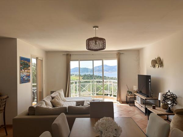 CHARMANTE VILLA T8 PORTICCIO AVEC PISCINE - VUE MER  Grosseto-Prugna (20128)