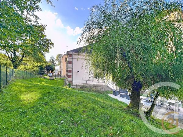 Appartement F4 à vendre  4 pièces - 72 m2 COUTHENANS - 70