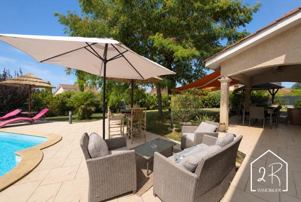 Maison individuelle 126 m² avec garage et piscine
