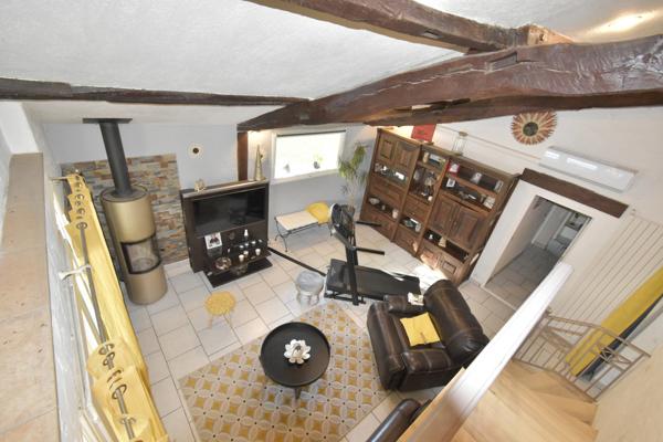 PROCHE DAX ( 5 mn ) - ANCIEN CORPS DE FERME RENOVE DU XVIII° - DEPENDANCES - PISCINE