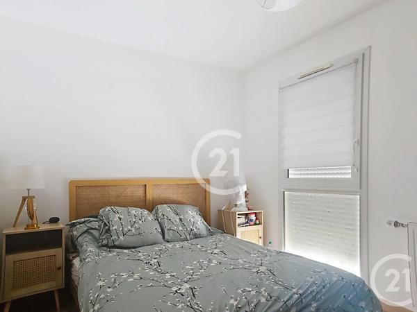 Maison à vendre  4 pièces - 90 m 2   LAGNIEU  - 01