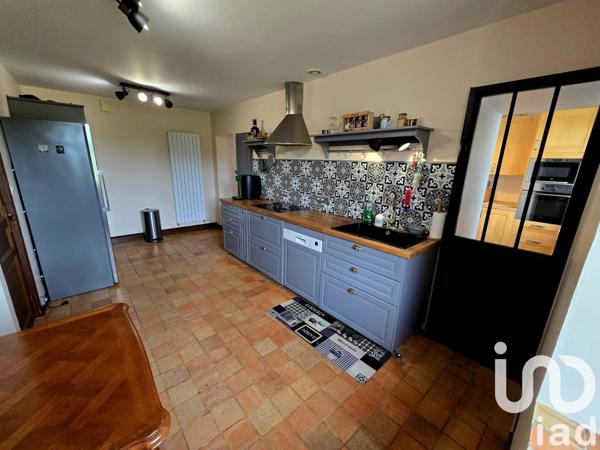 Maison à vendre 14 pièces 325 m² Noyant-Villages
