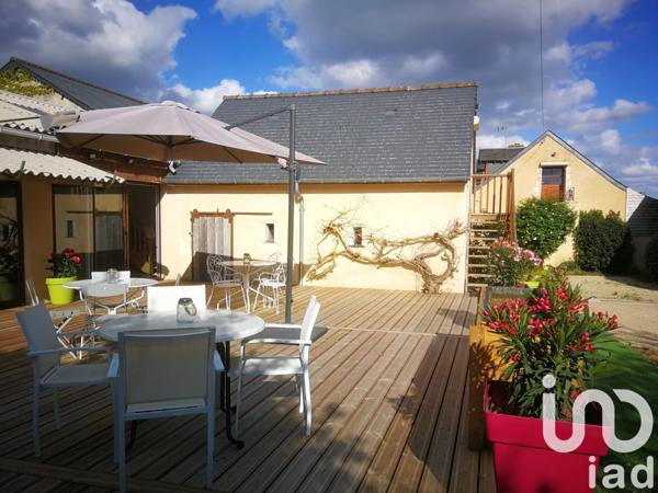 Maison à vendre 14 pièces 325 m² Noyant-Villages