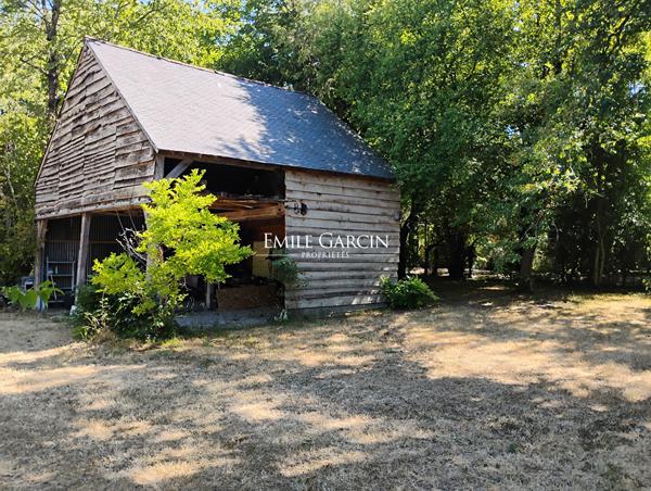 A vendre - Loiret  (45)- Maison de campagne avec piscine et grange -