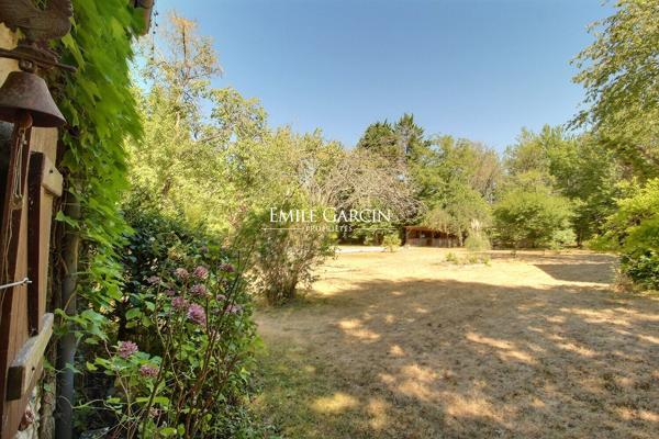 A vendre - Loiret  (45)- Maison de campagne avec piscine et grange -