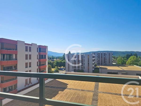 Appartement F5 à vendre  5 pièces - 110,70 m 2   LAGNIEU  - 01
