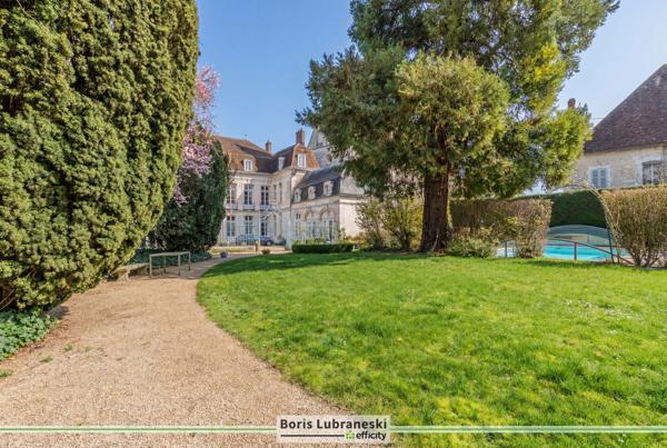 Maison 20 pièces - 1200 m² Bien prestige