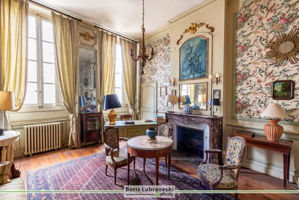 Maison 20 pièces - 1200 m² Bien prestige