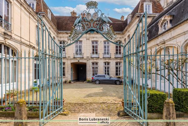 Maison 20 pièces - 1200 m² Bien prestige