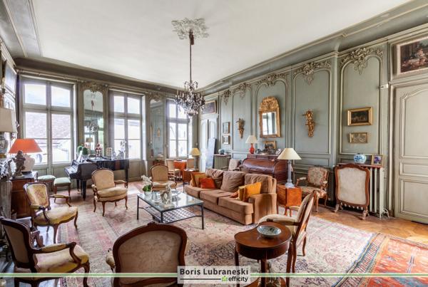 Maison 20 pièces - 1200 m² Bien prestige