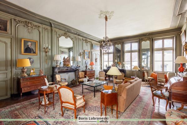 Maison 20 pièces - 1200 m² Bien prestige