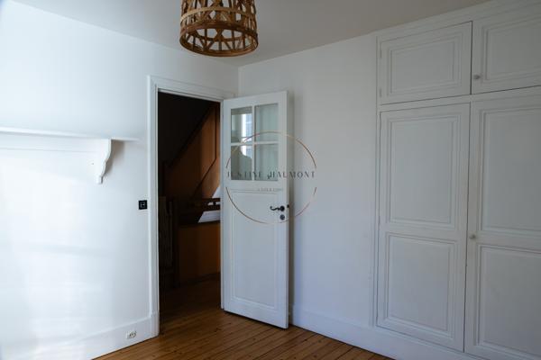 Paris (75016) PARIS 16 – EXELMANS – Jolie maison de ville avec petit jardin – Bien rare – DPE C