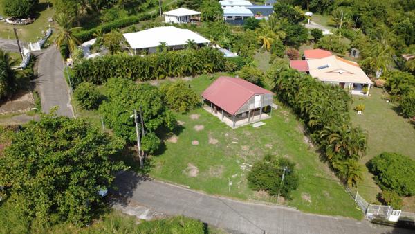 Terrain constructible 1 215 m² – ( 97280 ) Le Vauclin