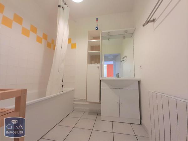 Appartement à louer 2 pièces 47.89m²