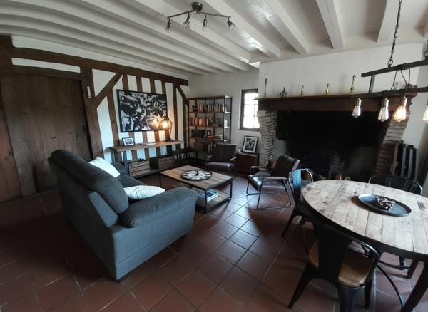 Authentique ferme landaise rénovée 8 pièces de 198 m² à Vert