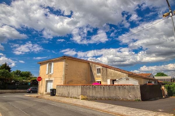 17600 MEDIS Médis - Immeuble de rapport.