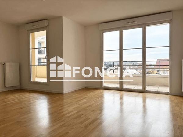 Location Appartement 3 pièces 68 m² - 521 RUE ABEL GUYET Plaisir 78370