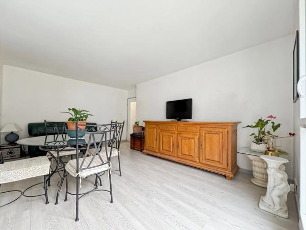 Vente Appartement 4 pièces 76 m2 à Évry-Courcouronnes