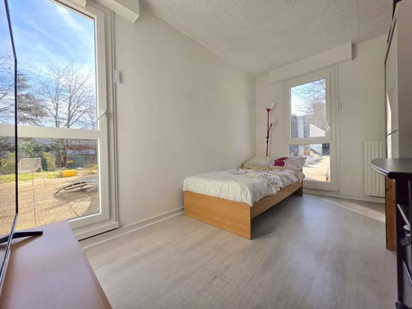 Vente Appartement 4 pièces 76 m2 à Évry-Courcouronnes