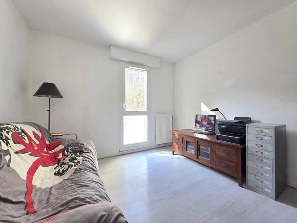 Vente Appartement 4 pièces 76 m2 à Évry-Courcouronnes
