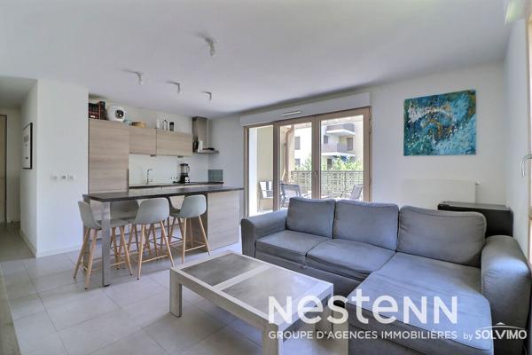 Saint-Priest Centre Ville, Appartement T3, 60m2, Terrasse, Garage fermé