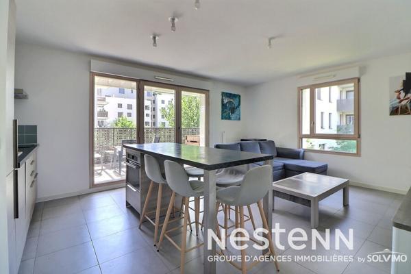 Saint-Priest Centre Ville, Appartement T3, 60m2, Terrasse, Garage fermé
