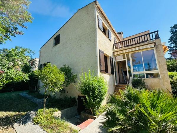 Maison familiale 6 chambres – 159 m² – Jardin, garage, terrasse et vue