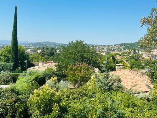Maison familiale 6 chambres – 159 m² – Jardin, garage, terrasse et vue