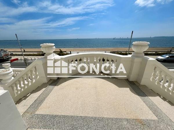 Location Appartement 5 pièces 181.8 m² - 16 AVENUE DE MAZY Pornichet 44380