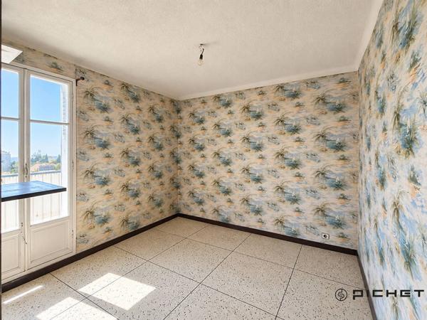 Appartement 4 pièces 73 m² MARSEILLE - 13015