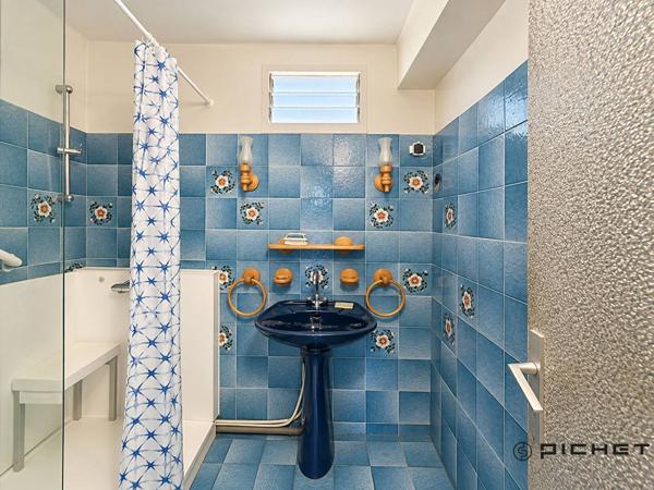 Appartement 4 pièces 73 m² MARSEILLE - 13015
