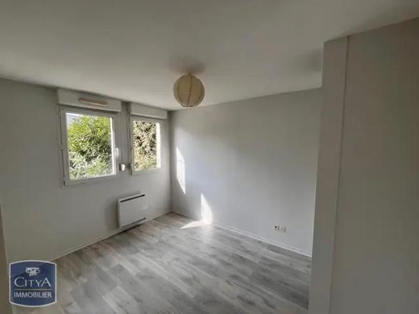 Appartement à louer 2 pièces 48.72m² Clermont-Ferrand (63000)