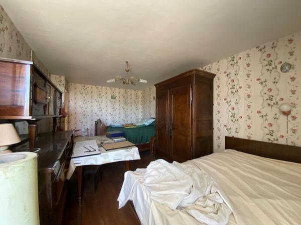 Maison à vendre |  Rochechouart |  3 pièces | 105 m²