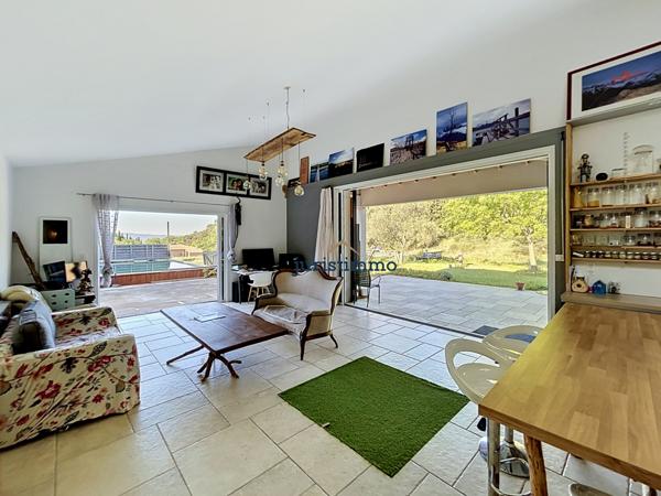 Mondragon (84430) Maison plain pied, de 193 m² au calme