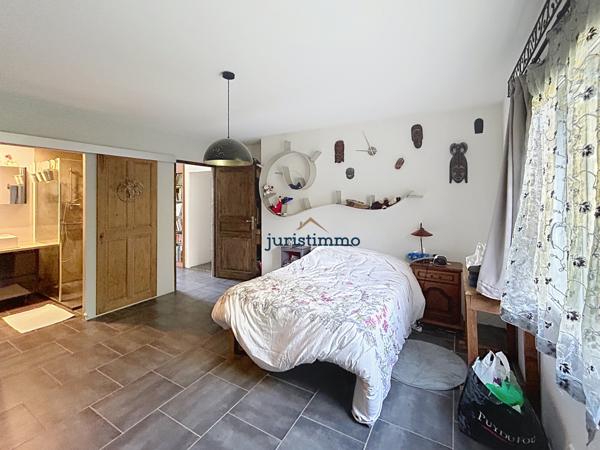 Mondragon (84430) Maison plain pied, de 193 m² au calme
