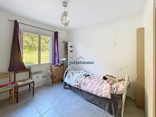 Mondragon (84430) Maison plain pied, de 193 m² au calme