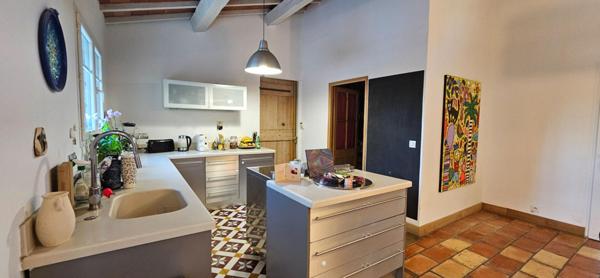 Villa proche centre ville  de Ceyreste