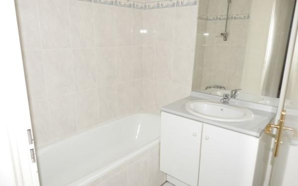 Appartement à louer    3 pièces • 54,96 m2 Poitiers