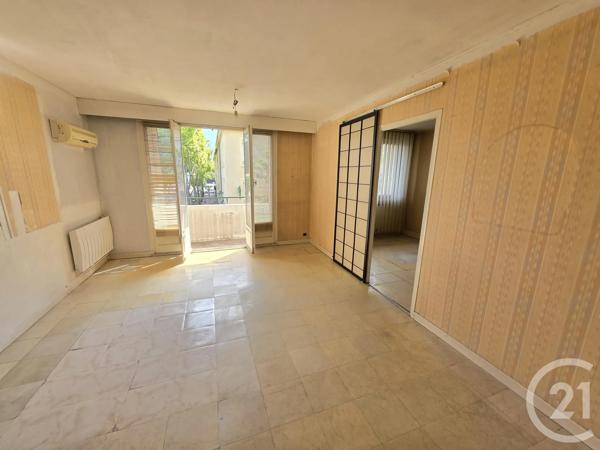 Appartement T4 à vendre  4 pièces - 86,50 m 2   ST FONS  - 69