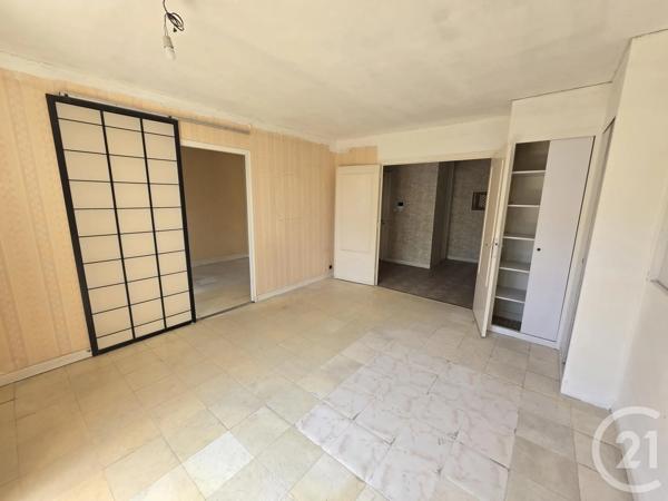 Appartement T4 à vendre  4 pièces - 86,50 m 2   ST FONS  - 69