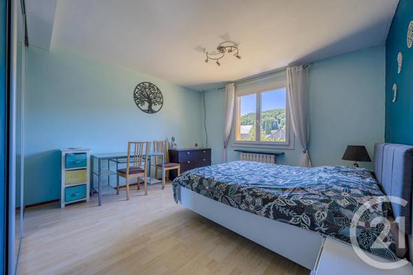 Maison à vendre  6 pièces - 128 m 2   RUMILLY  - 74