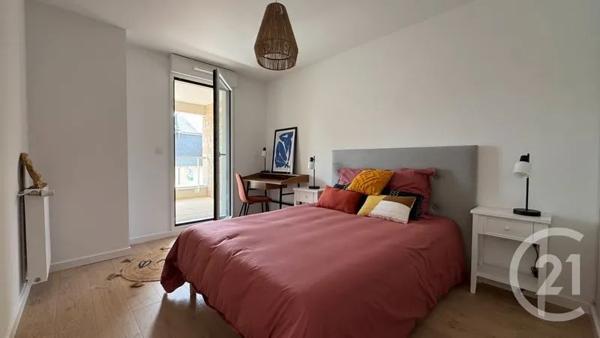 Appartement F3 à vendre  3 pièces - 71,10 m 2   BRIGNAIS  - 69