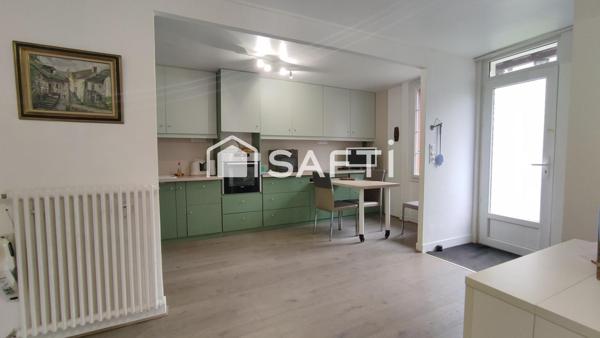 Maison familiale avec double accès – 8 pièces