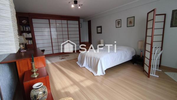 Maison familiale avec double accès – 8 pièces