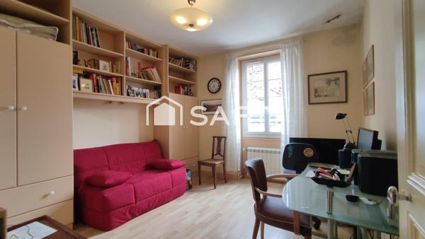 Maison familiale avec double accès – 8 pièces