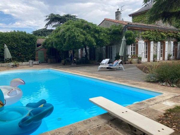 Maison meublé à louer - 4 pièces - 132 m² Toulouse (31100)