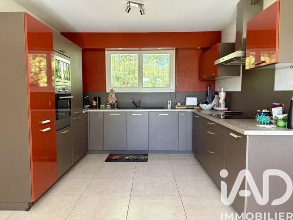 Maison à vendre 5 pièces 135 m² Bourg-Charente