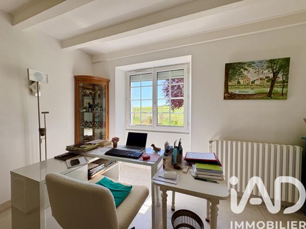 Maison à vendre 5 pièces 135 m² Bourg-Charente
